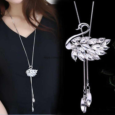 Maple Leaf Butterfly Long All-match Decorative Necklace