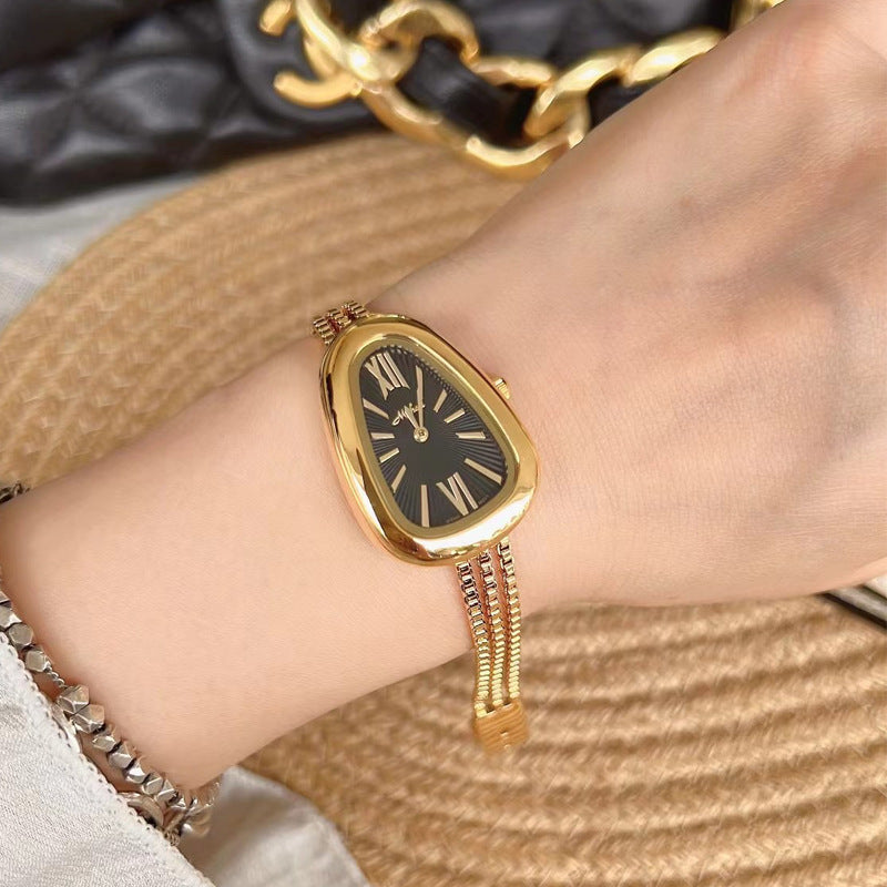 Snake Head High-grade Tassel Chain Women's Quartz Watch ( Free shipment, 10 days Shipment, No DHL)